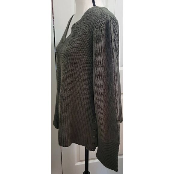 Sonoma Sz XL Drk Green V Neck, Anchor Buttons Side Tunic Sweater - Picture 3 of 6